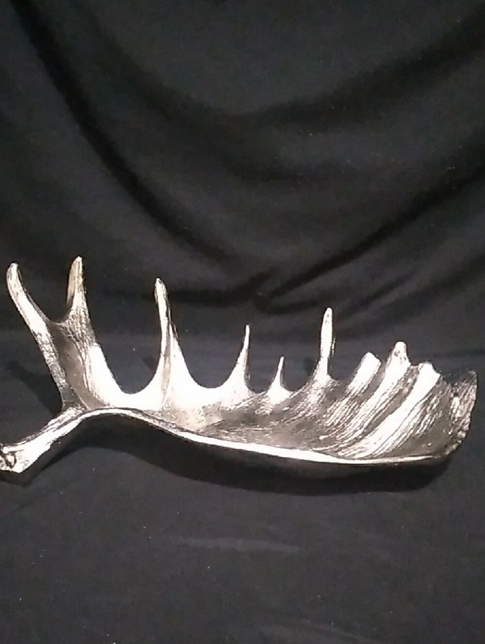 Threshold Silver-finished Cast Aluminum Moose Antler Decorative Bowl (B9) - Picture 3 of 11